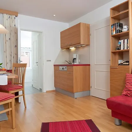 Schuetzenhof Aparthotel