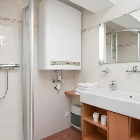 Schuetzenhof Aparthotel